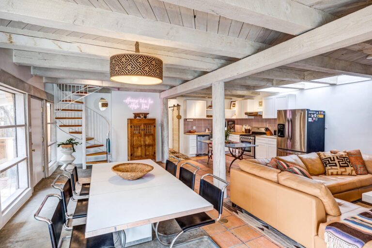 Mystic casita downstairs